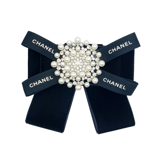 FOUR RIBBON VELVET BOW BROOCH