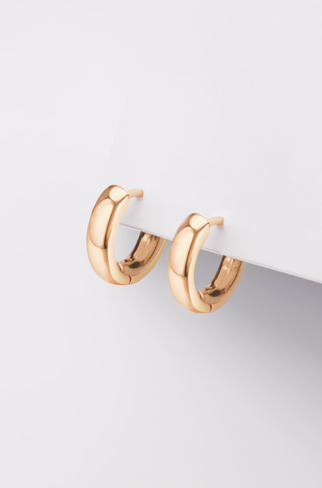 Gold Round Earrings