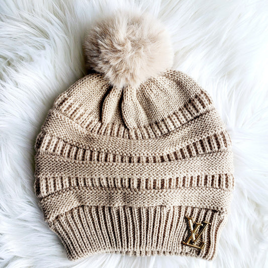 LV POM POM SLOUCH BEANIE - TAN